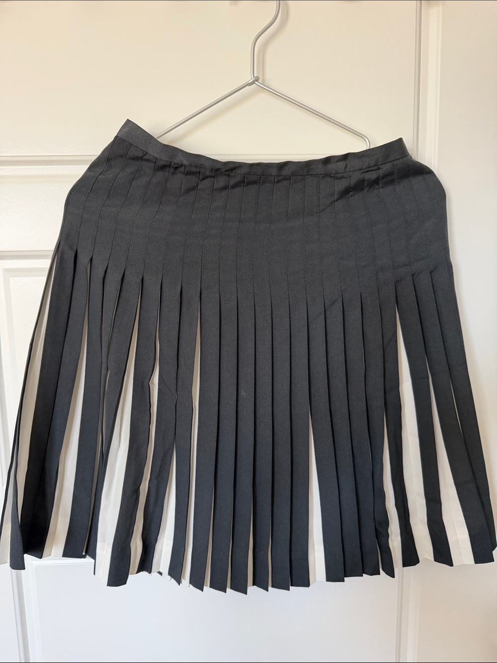 J Crew Grey Pleated Fringe Women's Skirt, 2P
